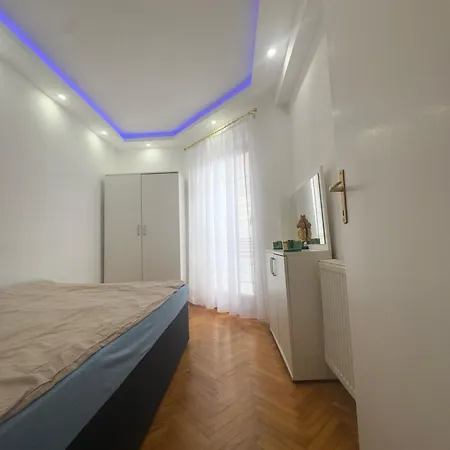 Διαμέρισμα Lux 68 Ζβόρνικ